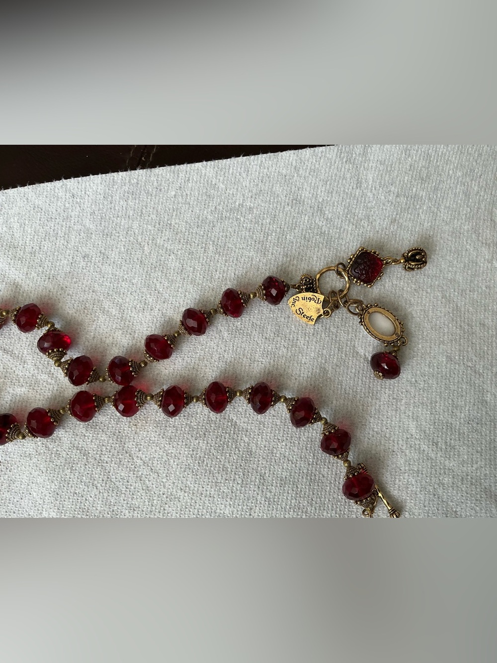 Robin Steele Inc Red Necklace